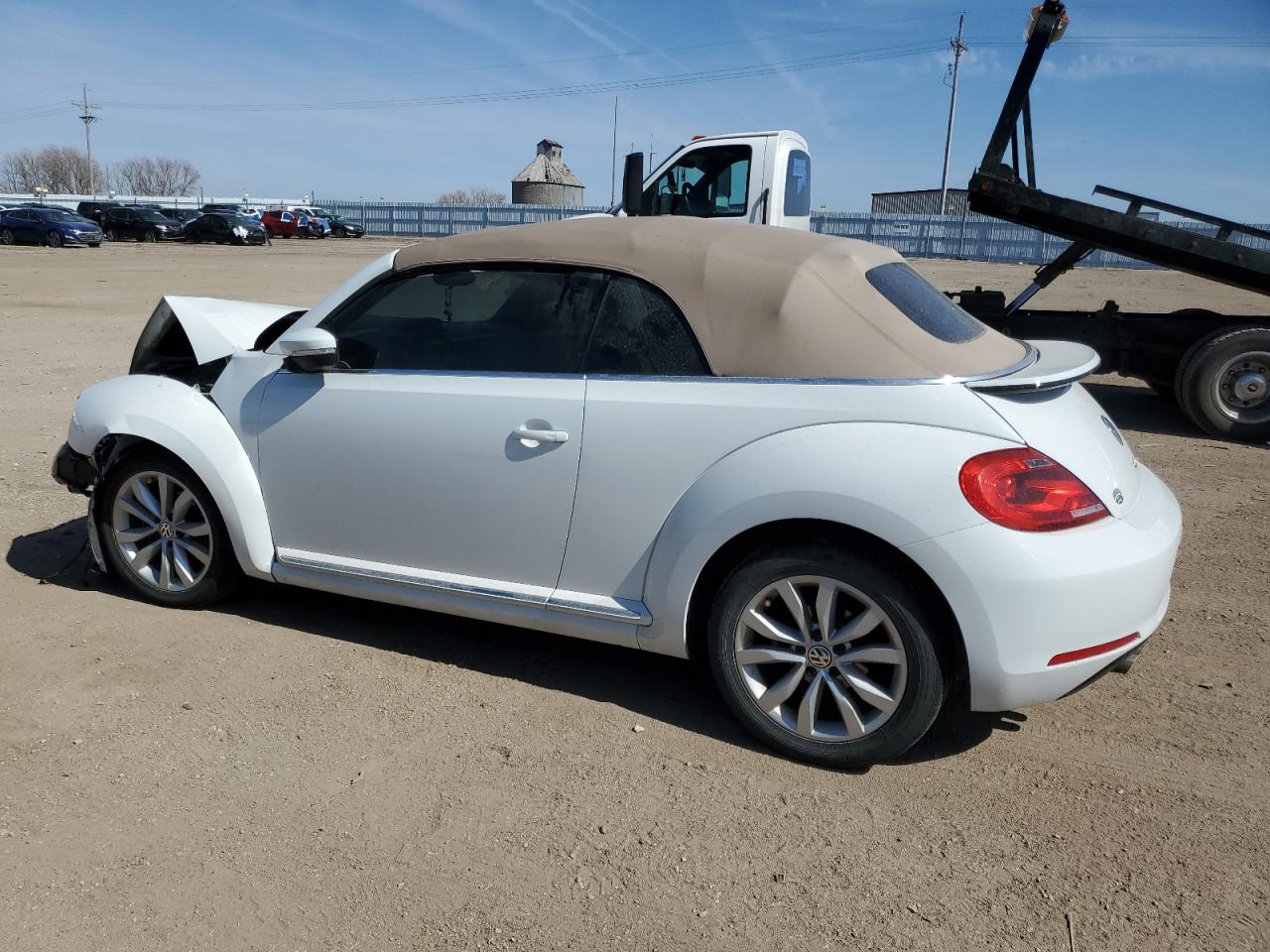 2015 Volkswagen Beetle - Image 2