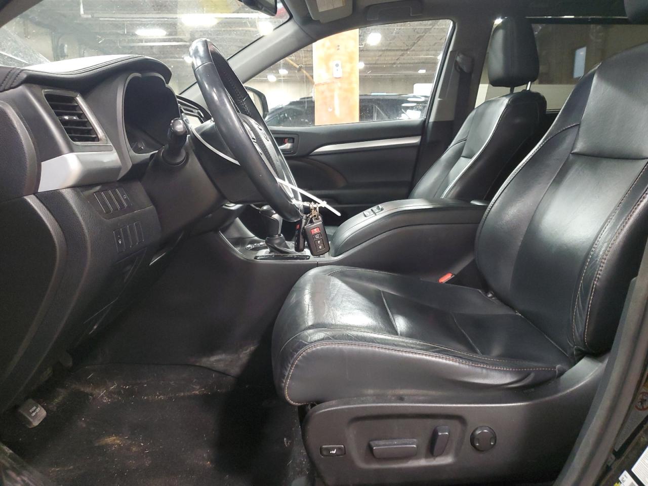 2016 Toyota Highlander - Image 7