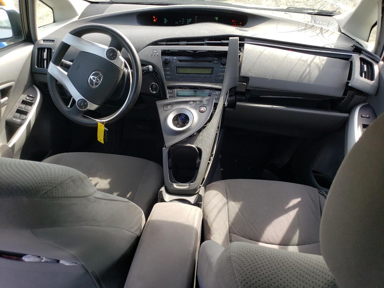 2010 Toyota Prius - Image 8