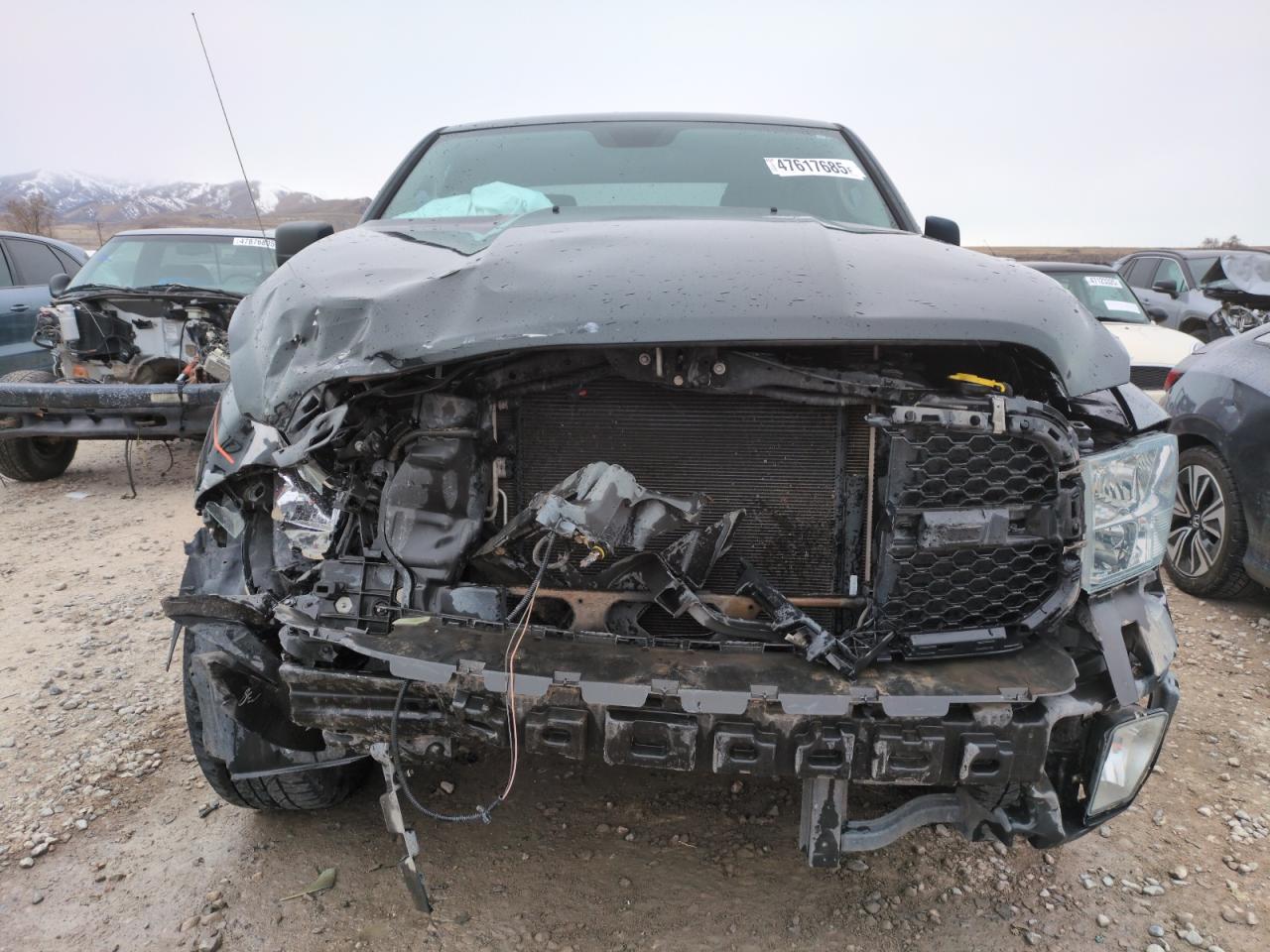 2014 RAM 1500 - Image 5