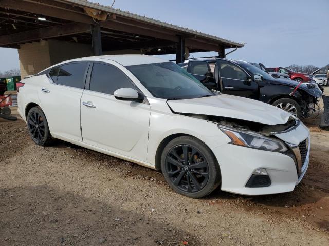  NISSAN ALTIMA 2019 Білий