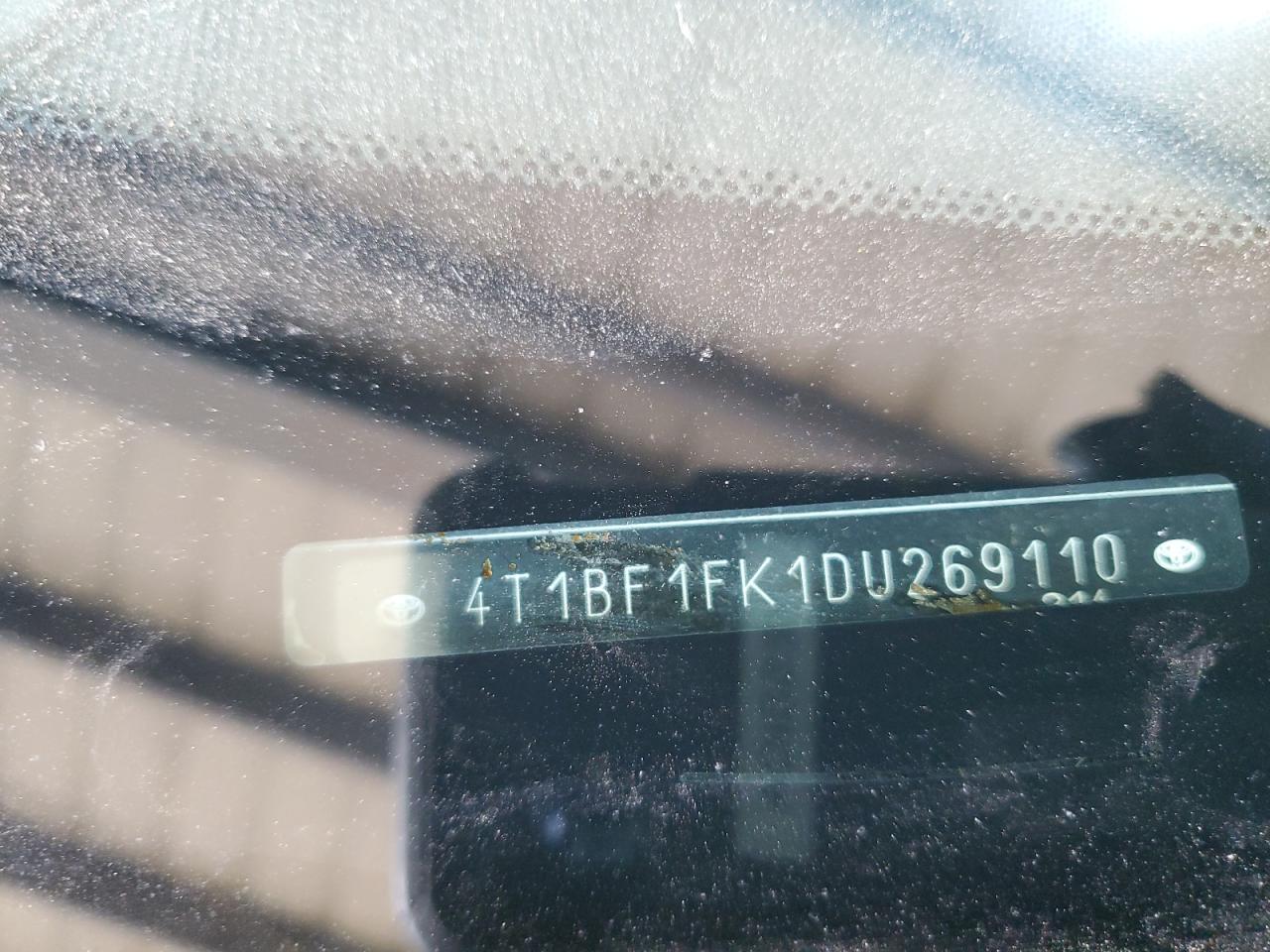 2013 Toyota Camry - Image 12