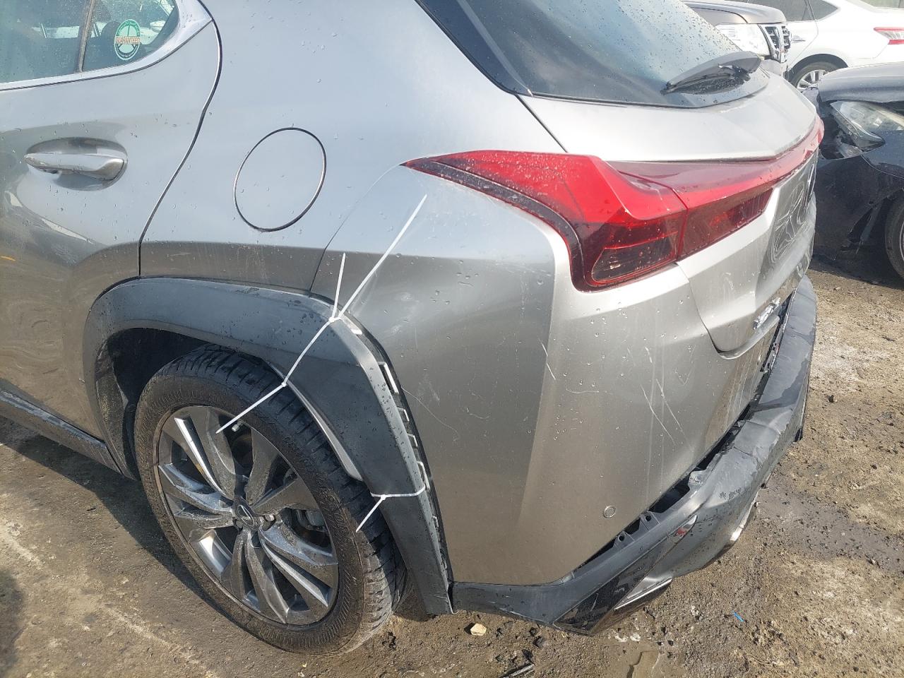 JTHY35BH1K2019401 - 2019 Lexus UX200 - #48265625