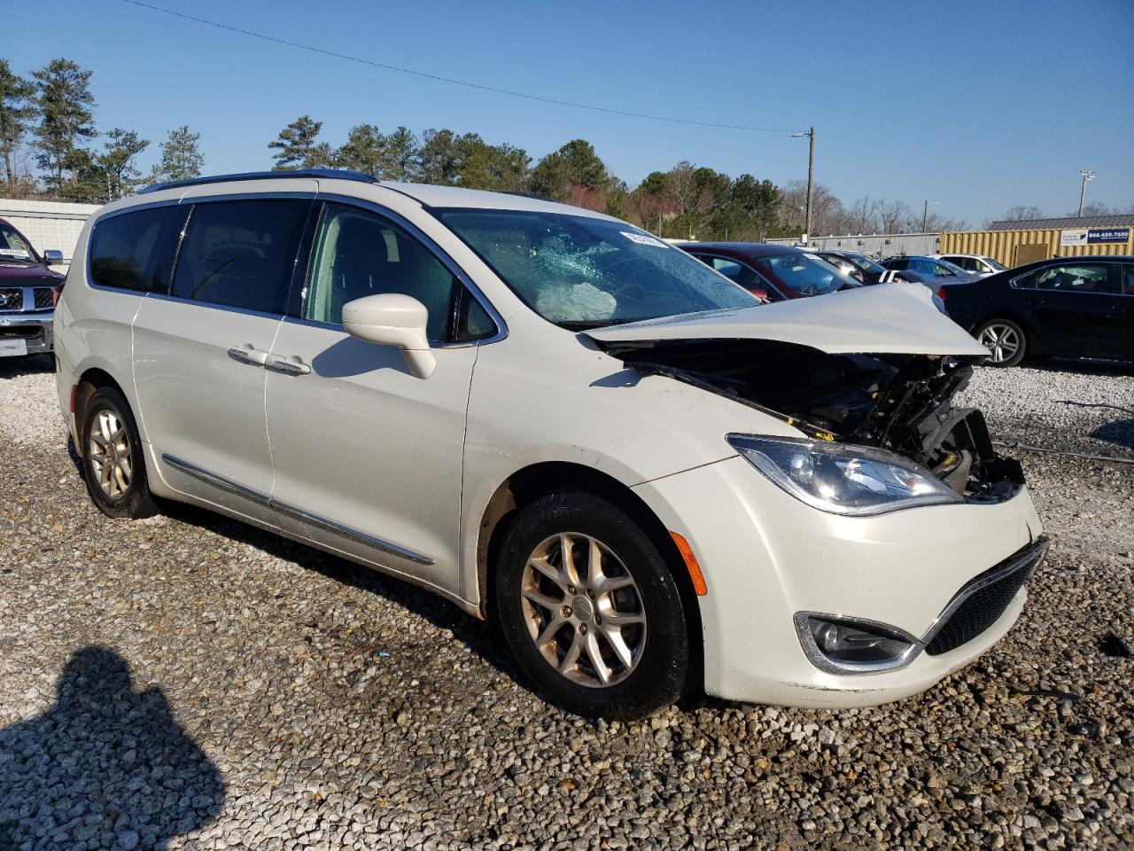 2020 Chrysler Pacifica - Image 4