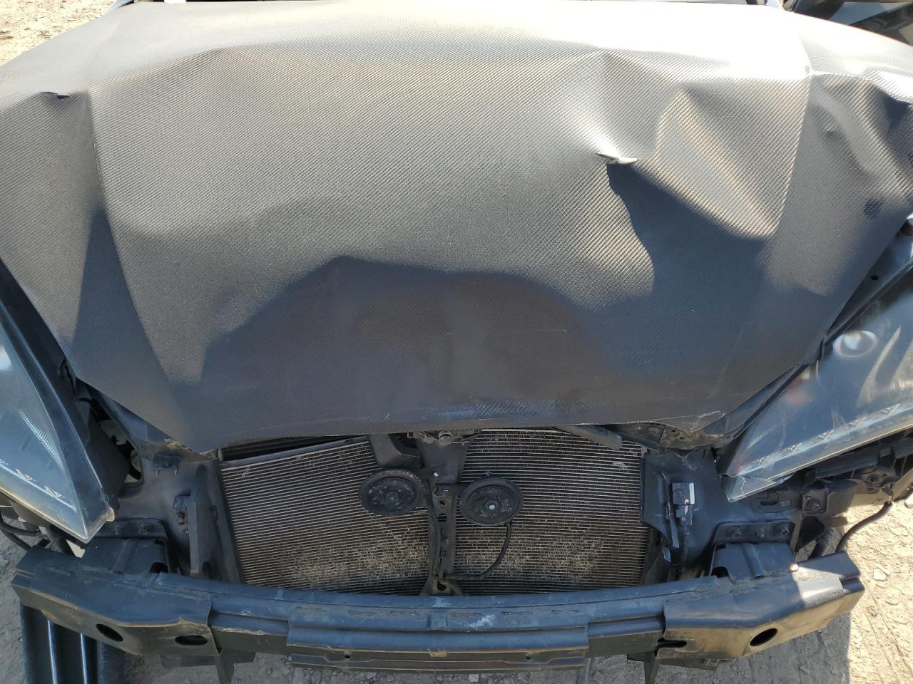 2010 Hyundai Genesis - Image 11