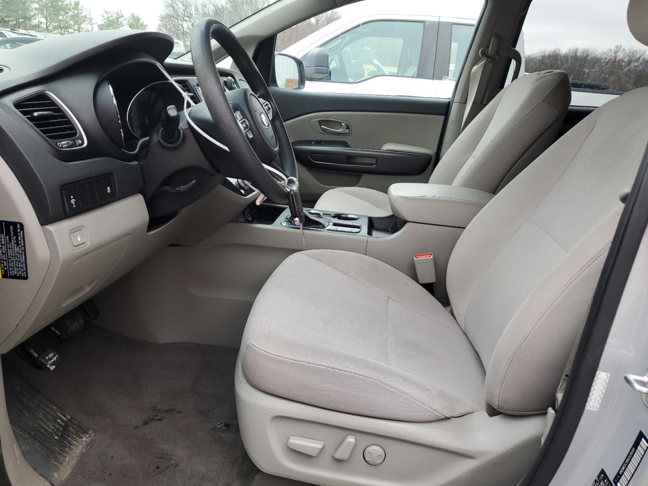 2019 Kia Sedona - Image 7