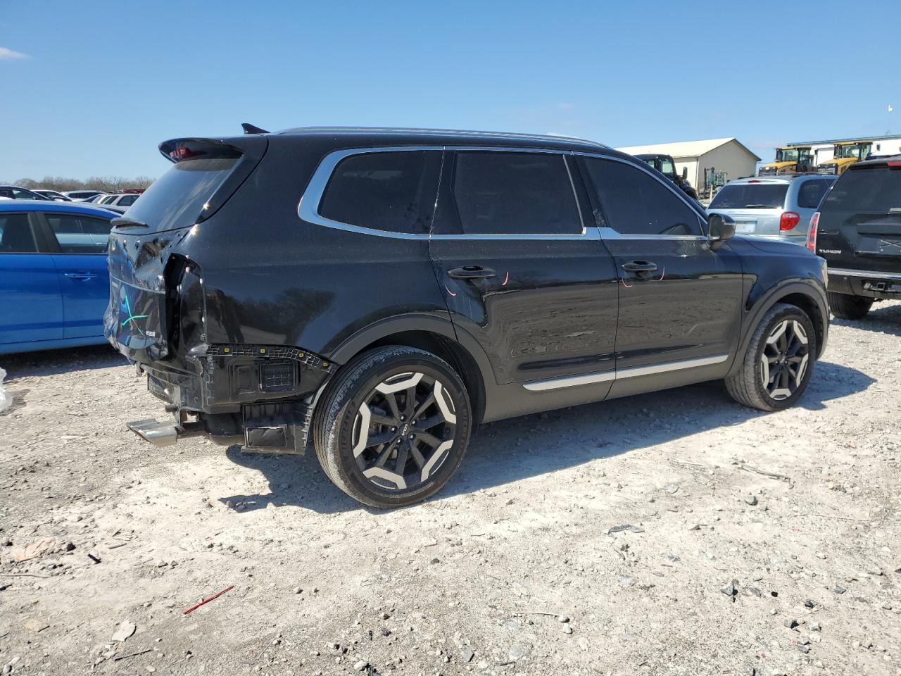 2023 Kia Telluride - Image 3
