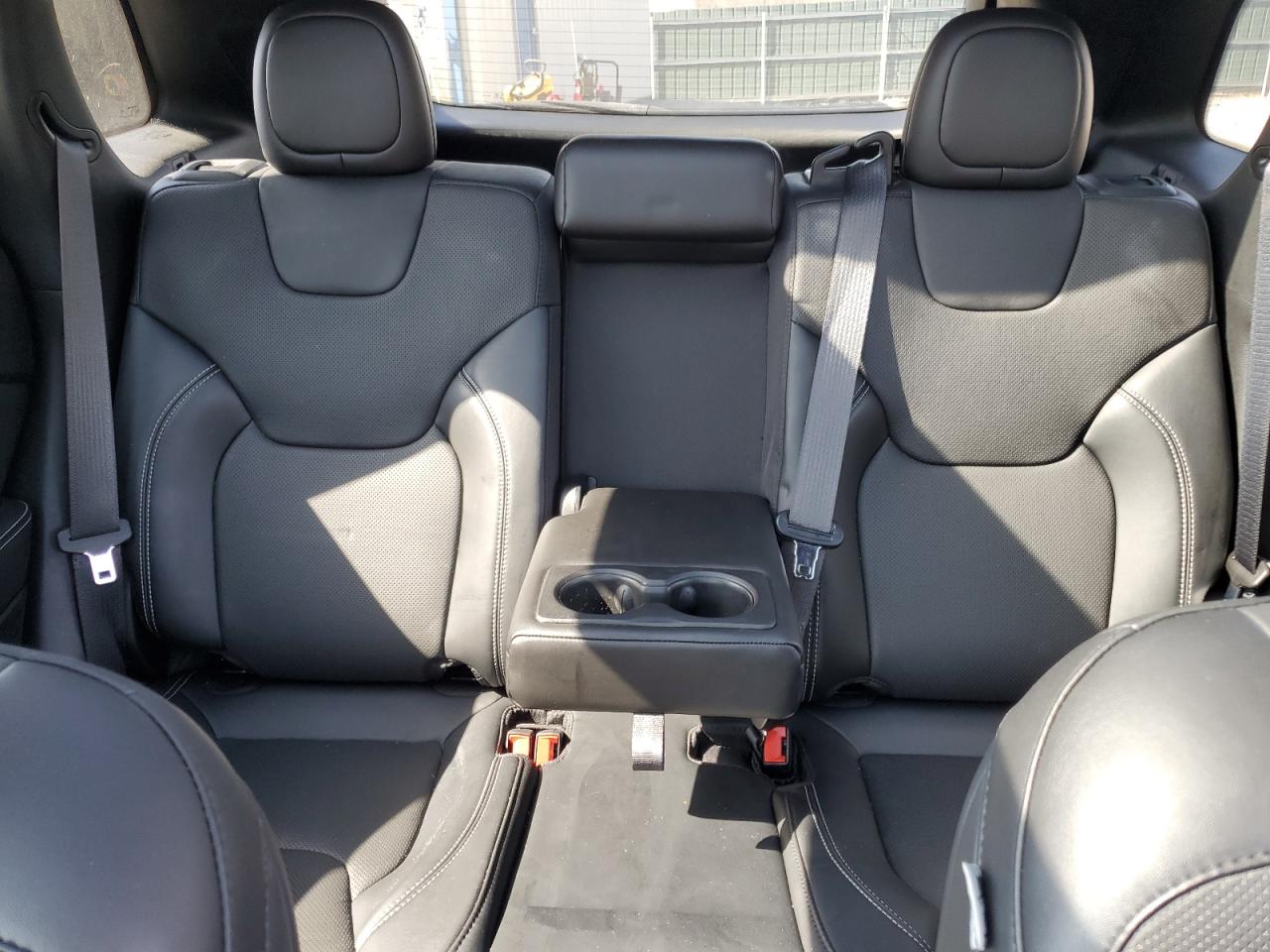 2021 Jeep Grand Cherokee - Image 10