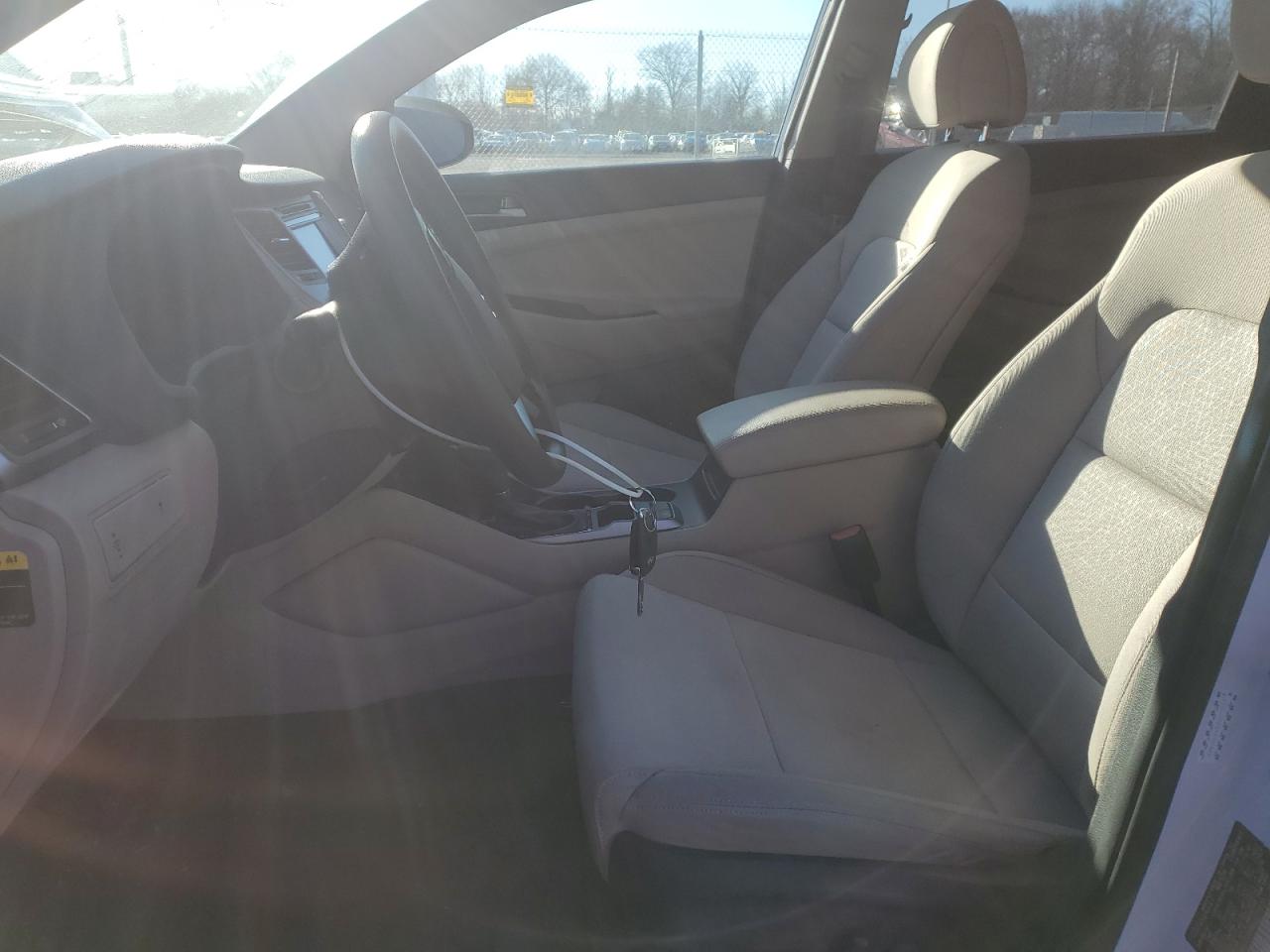 2017 Hyundai Tucson - Image 7
