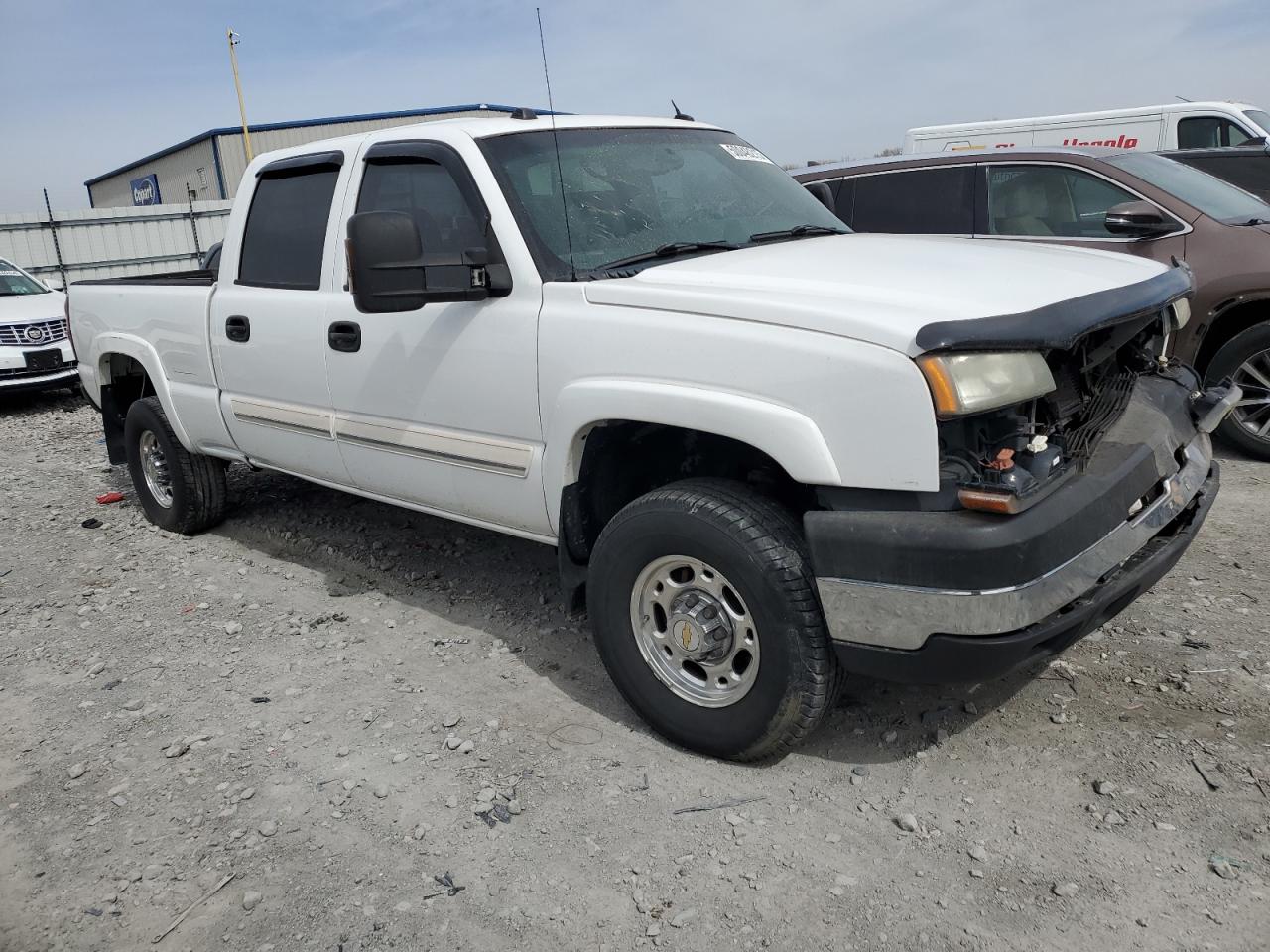 2004 Chevrolet Silverado - Image 4