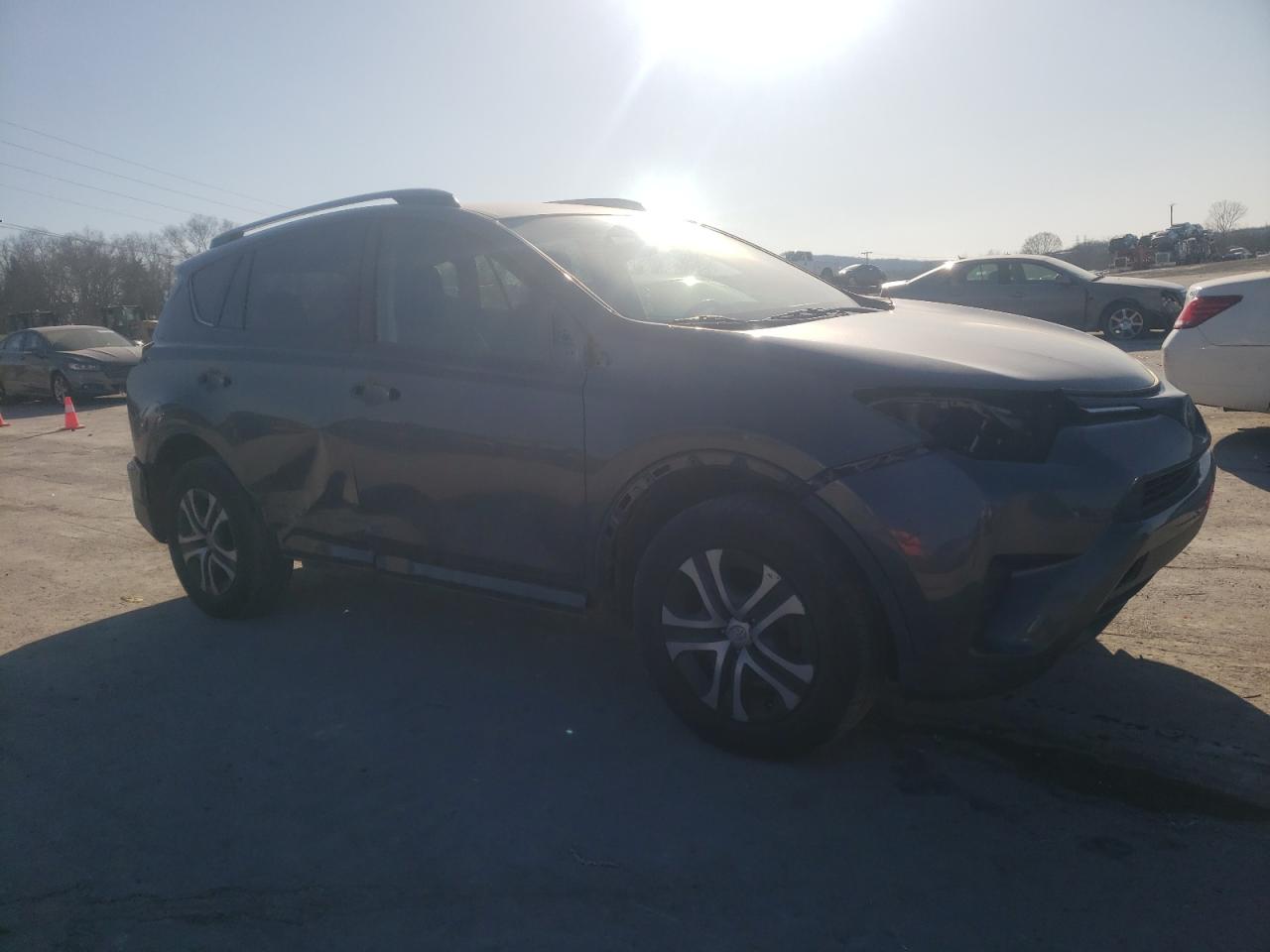 2017 Toyota RAV 4 - Image 4