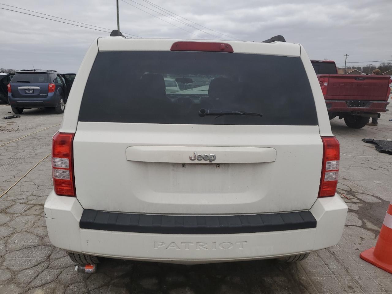 2010 Jeep Liberty (Patriot) - Image 6