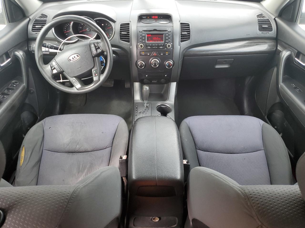 2012 Kia Sorento - Image 8
