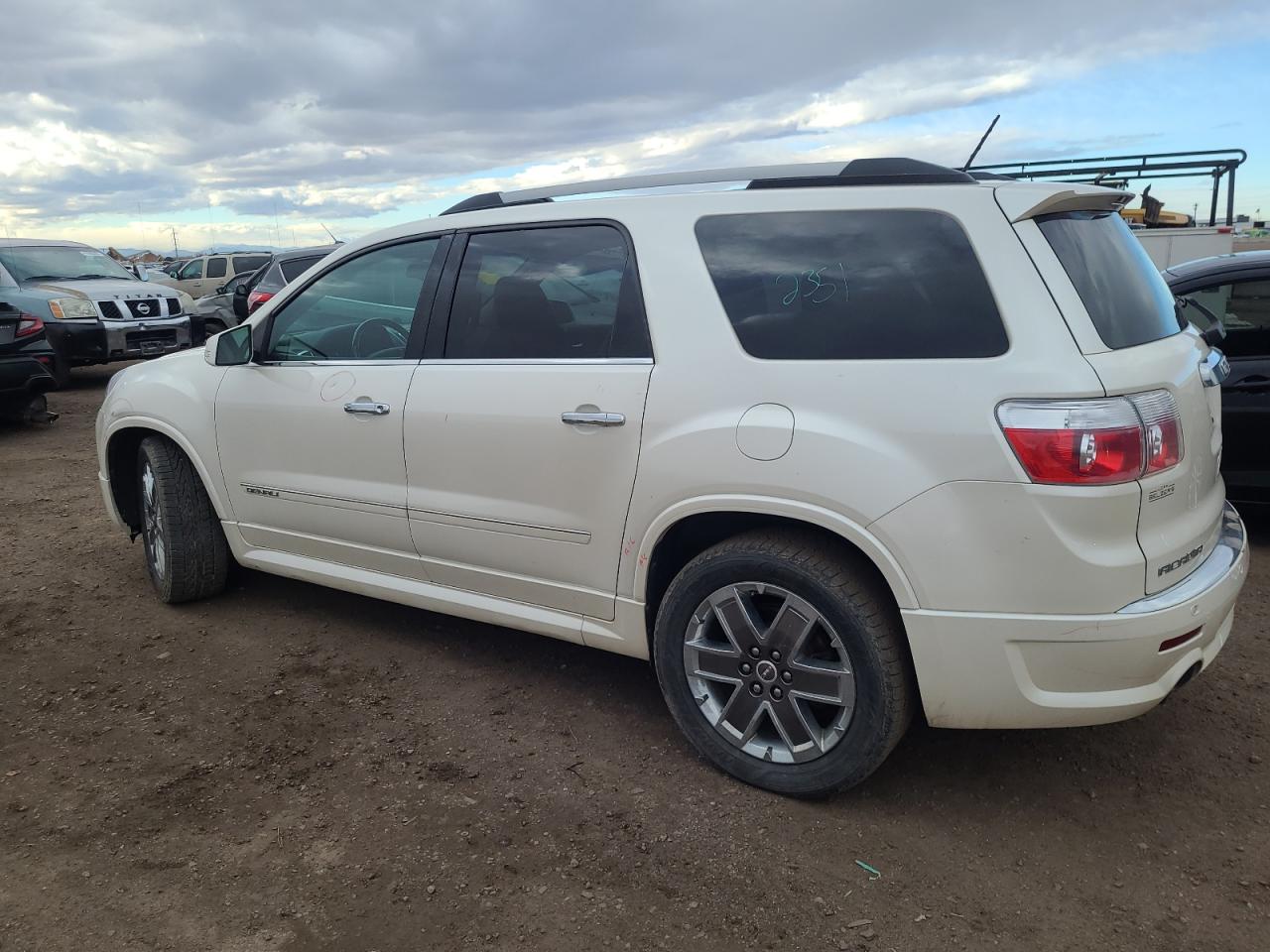 2011 GMC Acadia - Image 2