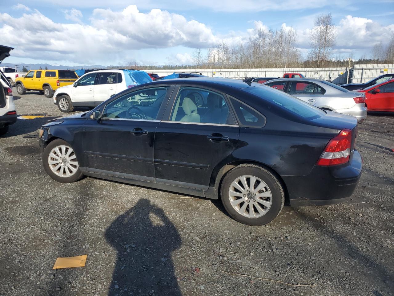 2005 Volvo S40 - Image 2