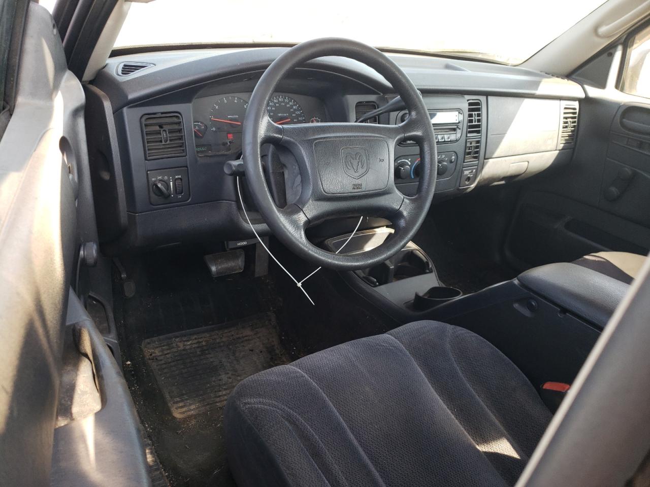 2003 Dodge Dakota - Image 8