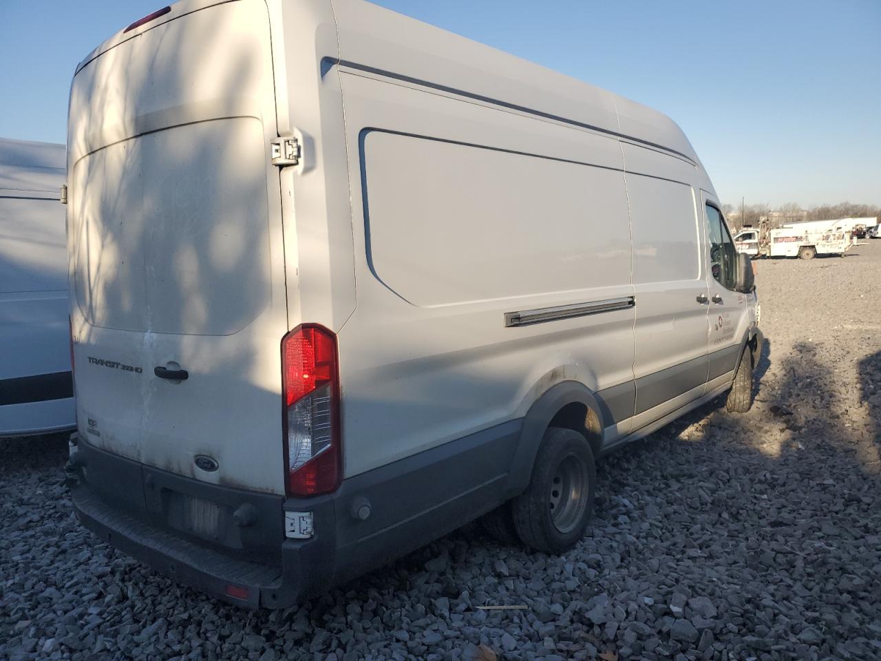 2015 Ford Transit - Image 3