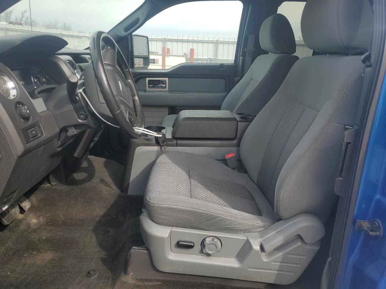 2011 Ford F-150 - Image 7