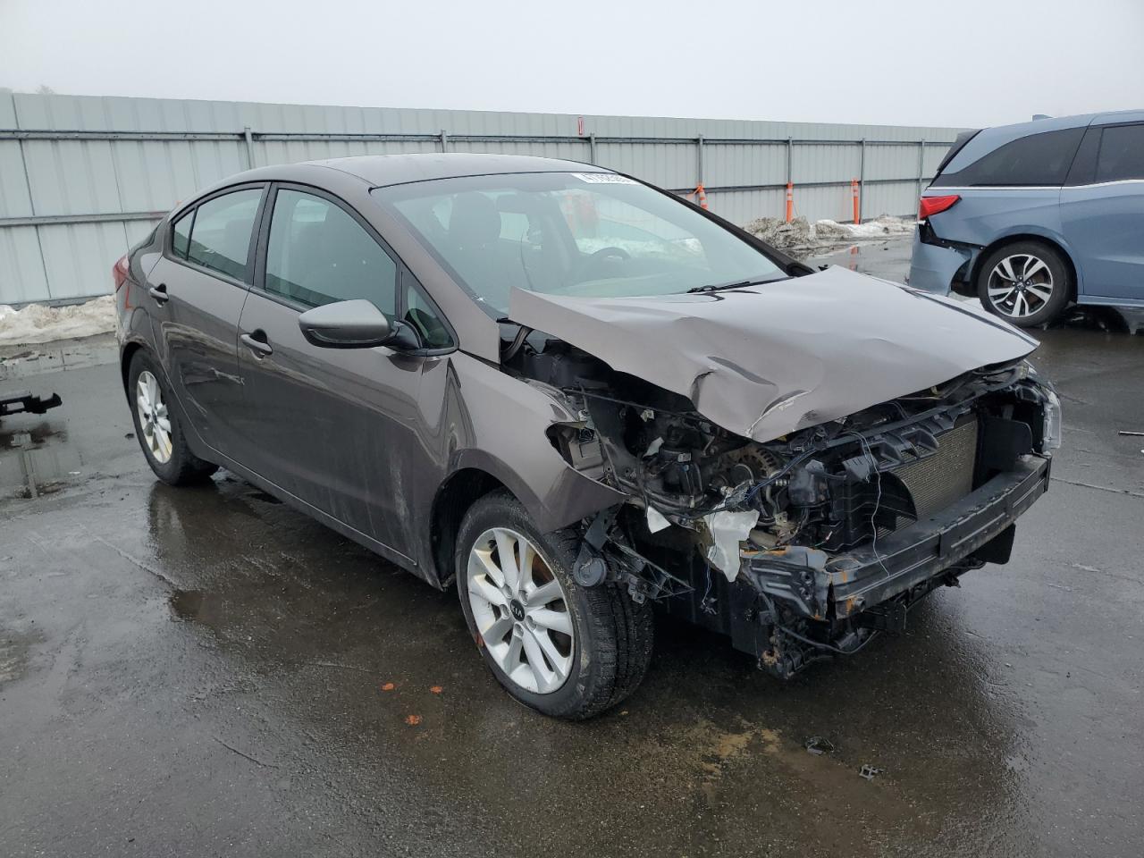 2017 Kia Forte - Image 4