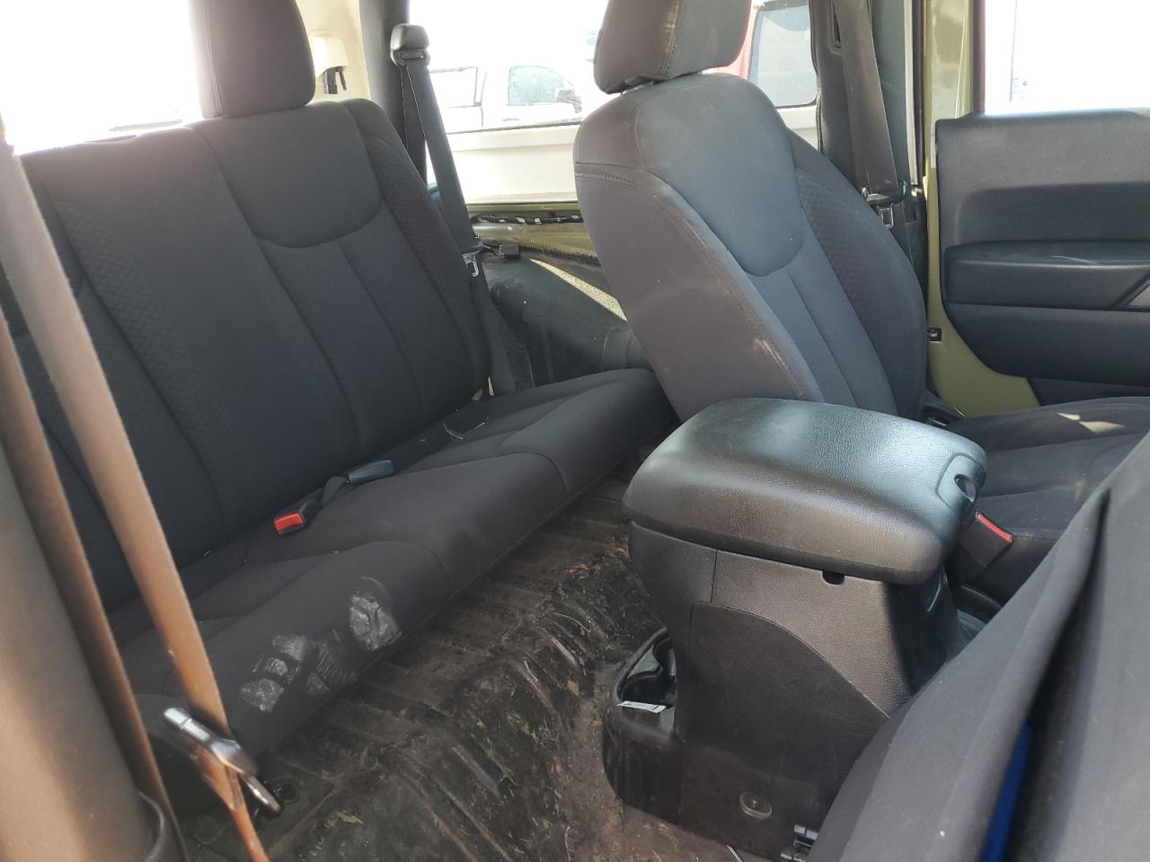 2013 Jeep Wrangler - Image 10
