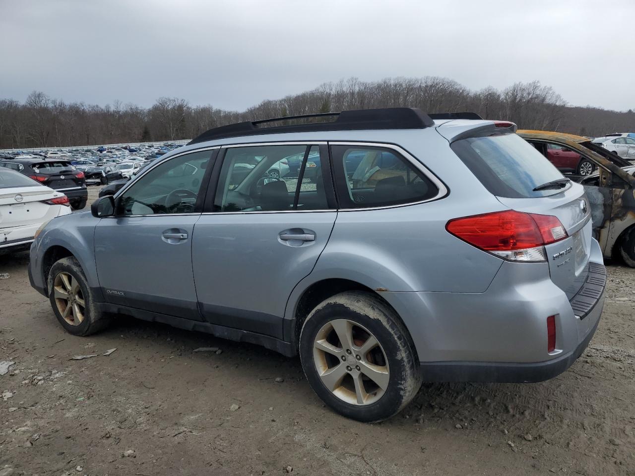 2014 Subaru Outback - Image 2