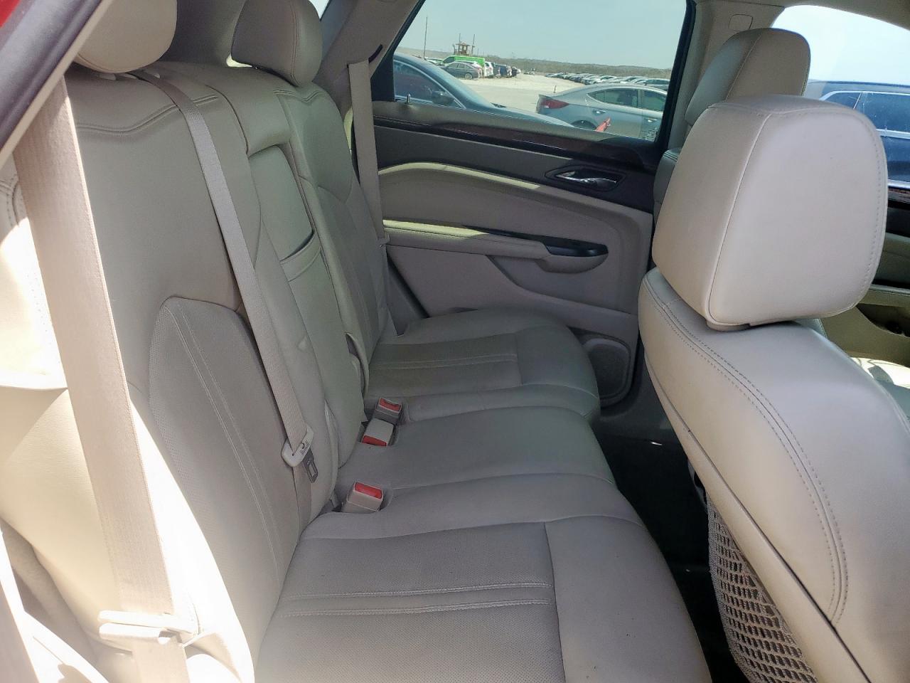2013 Cadillac SRX - Image 11
