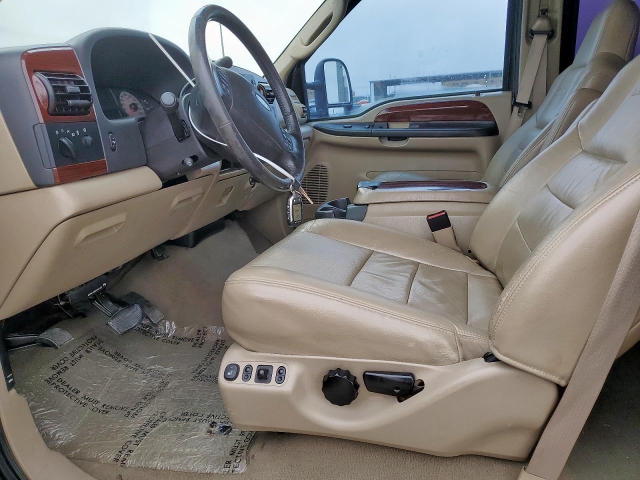 2005 Ford F250 - Image 7