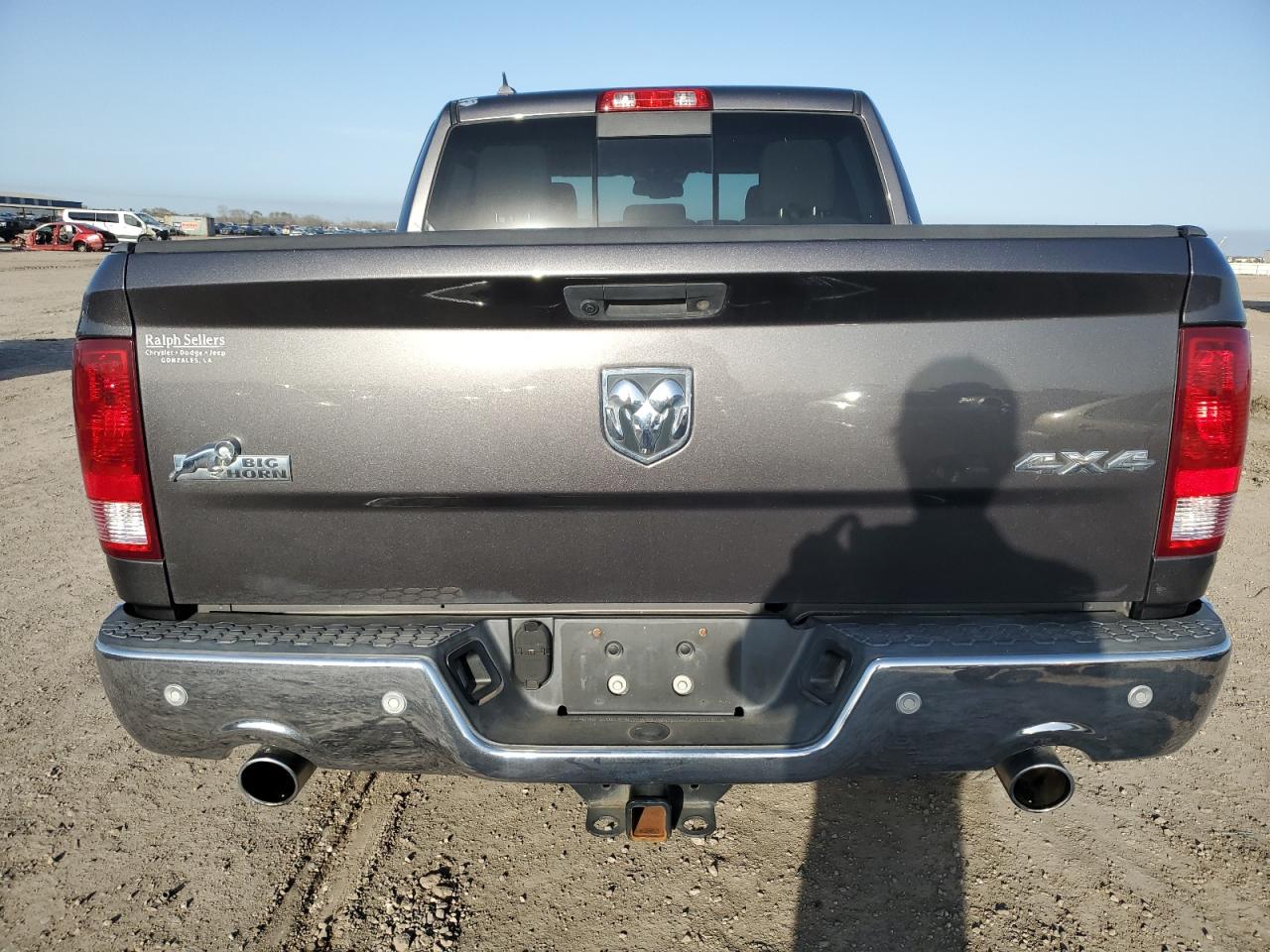 2017 RAM 1500 - Image 6