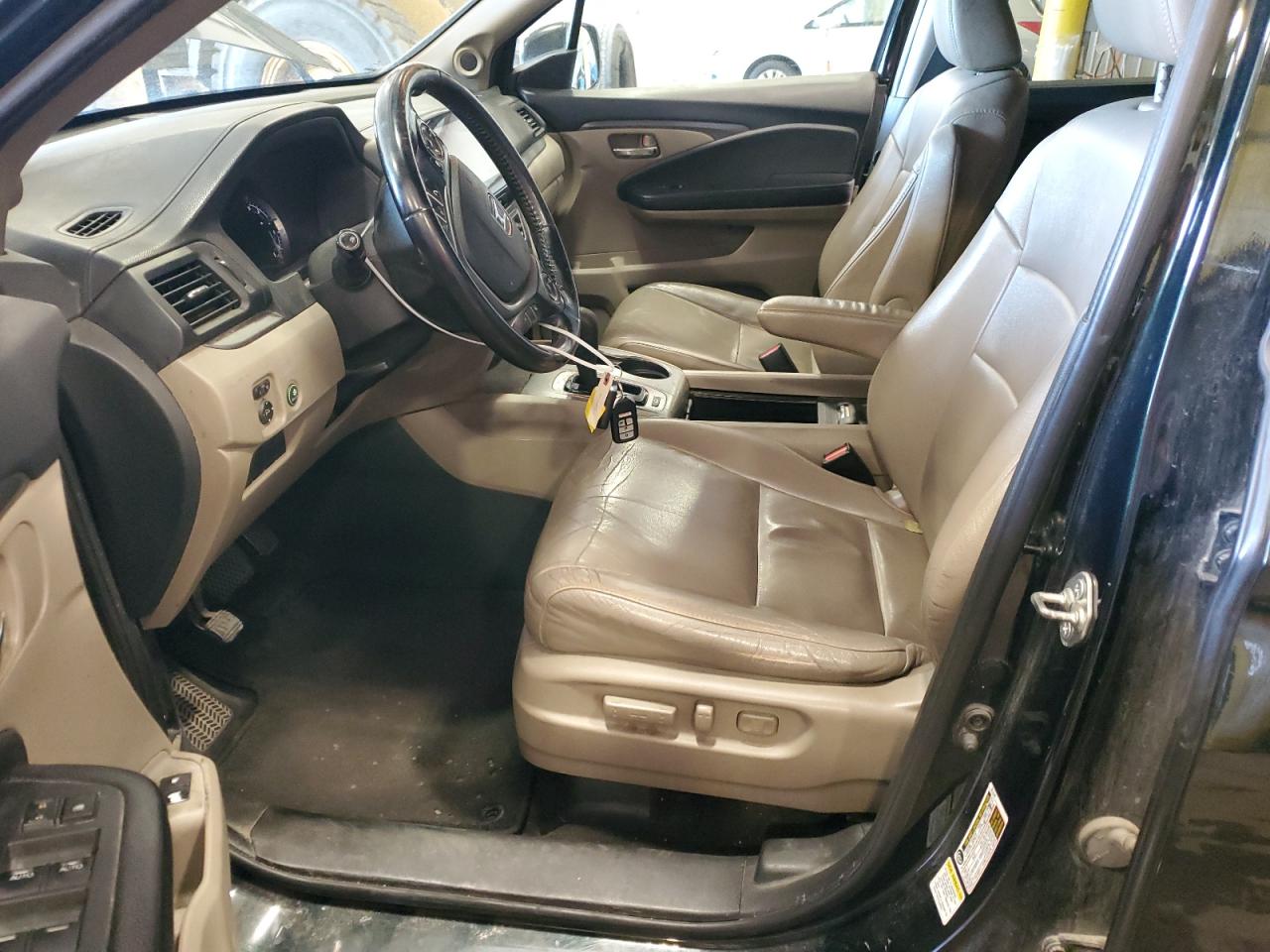 2016 Honda Pilot - Image 7
