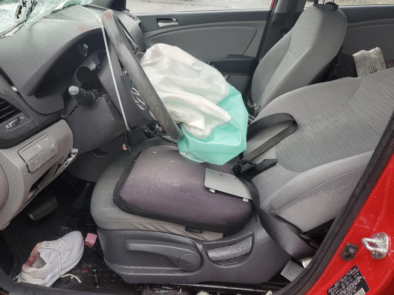 2015 Hyundai Accent - Image 7