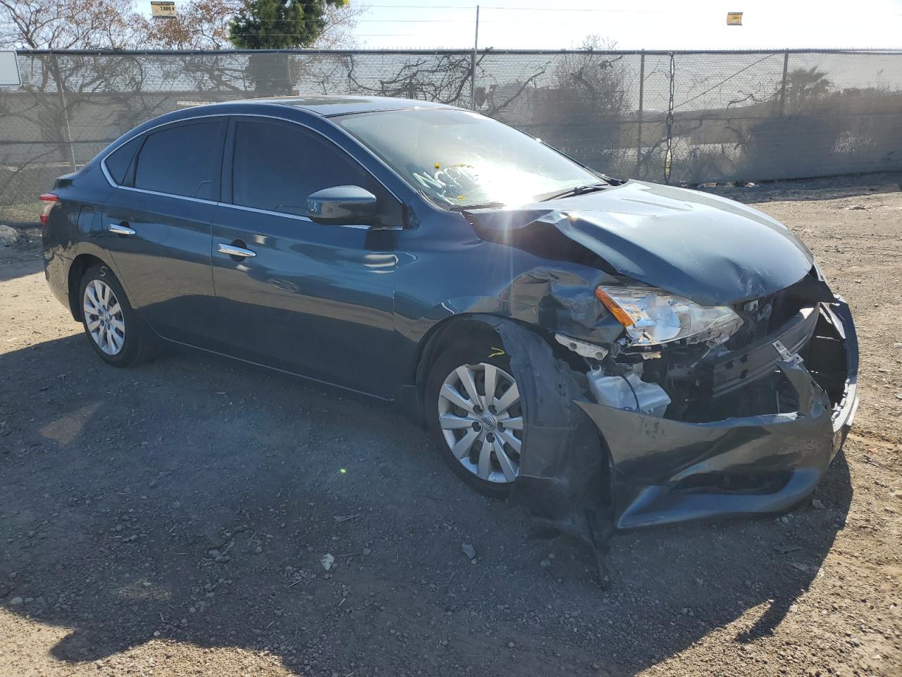 2015 Nissan Sentra - Image 4