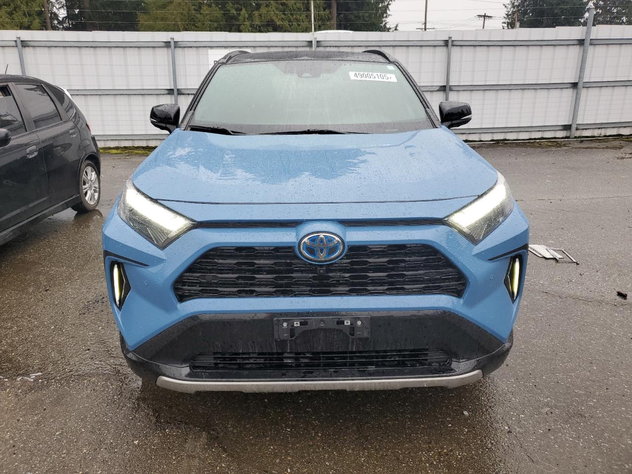 2023 Toyota RAV 4 - Image 5