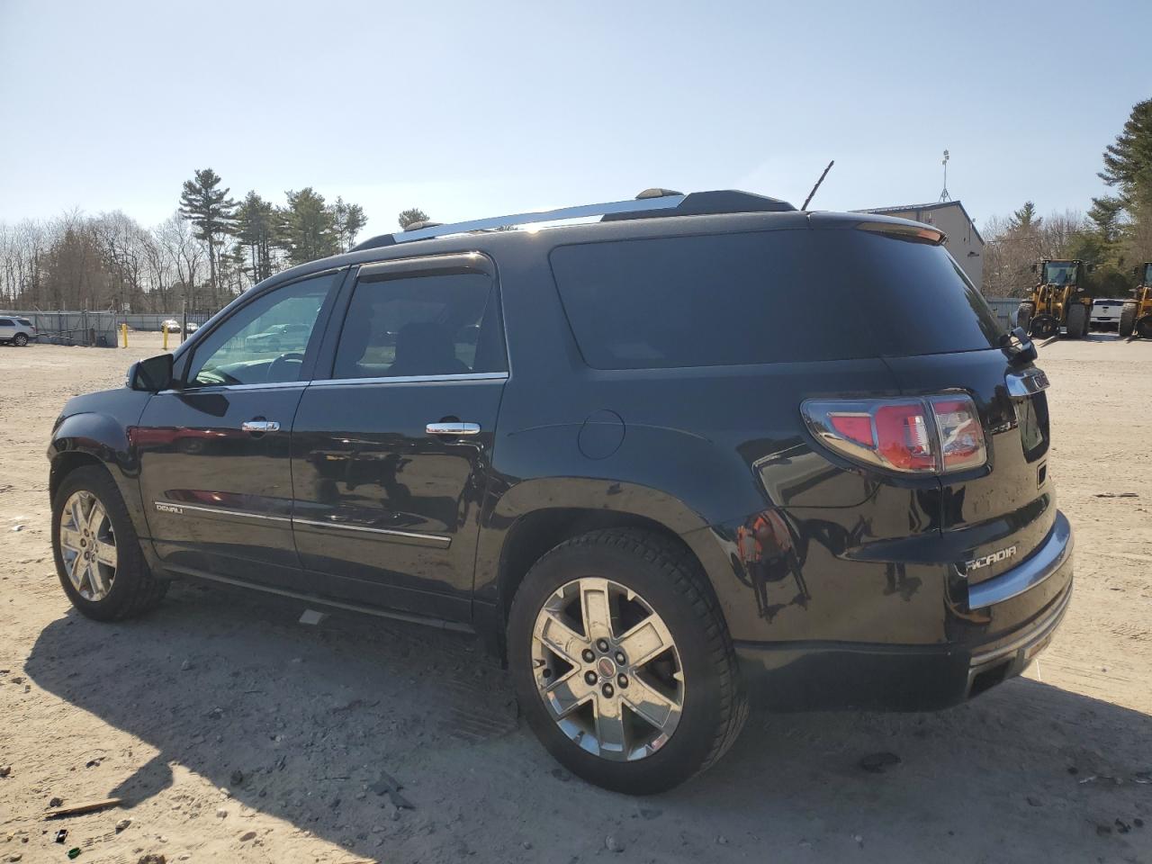 2014 GMC Acadia - Image 2