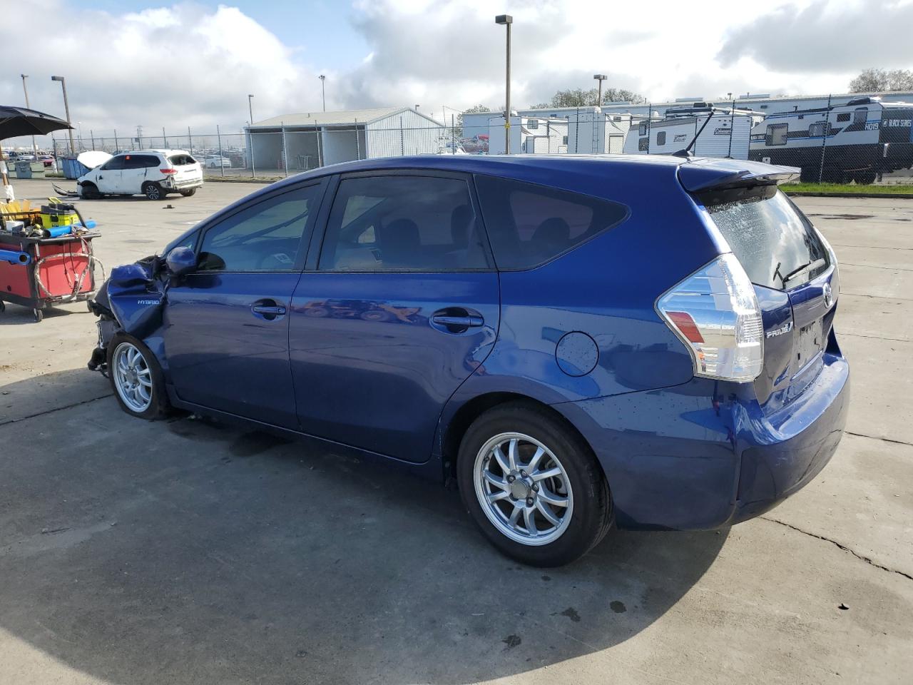 2012 Toyota Prius - Image 2