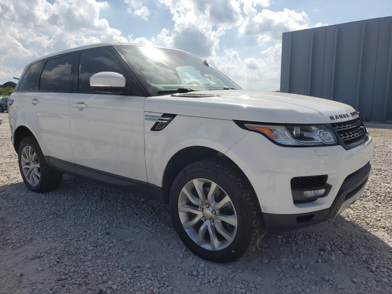 2014 Land Rover Range Rover - Image 4