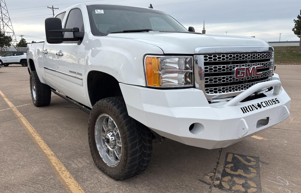 2014 GMC Sierra - Image 1