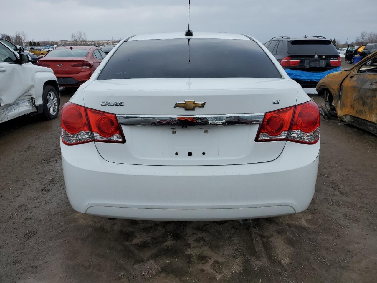 2015 Chevrolet Cruze - Image 6