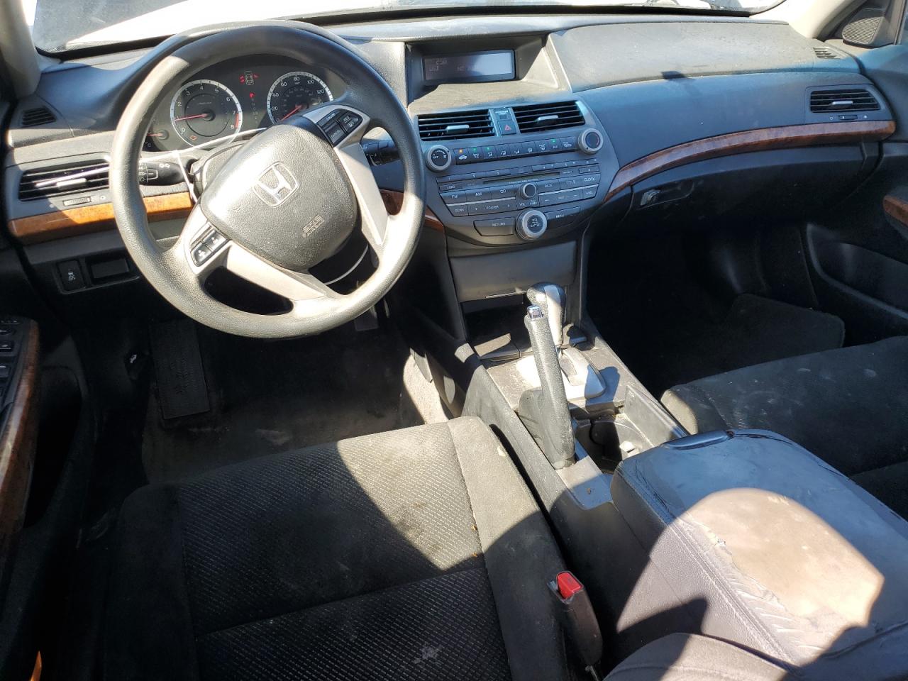 2011 Honda Accord - Image 8