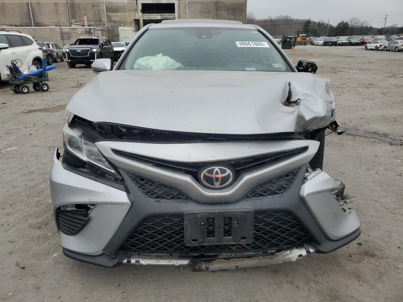 2019 Toyota Camry - Image 5
