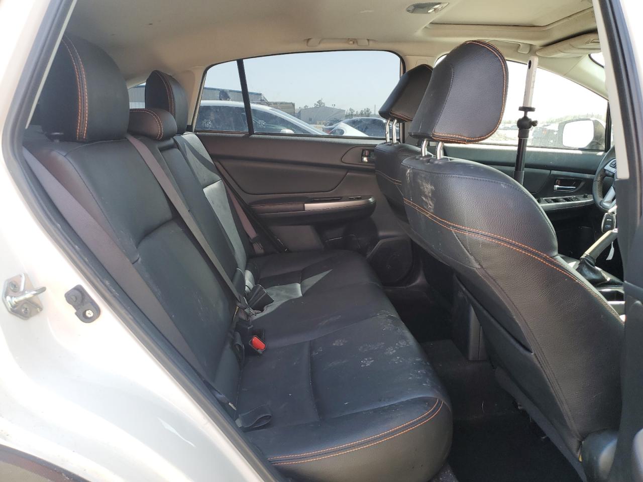 2016 Subaru XV - Image 11