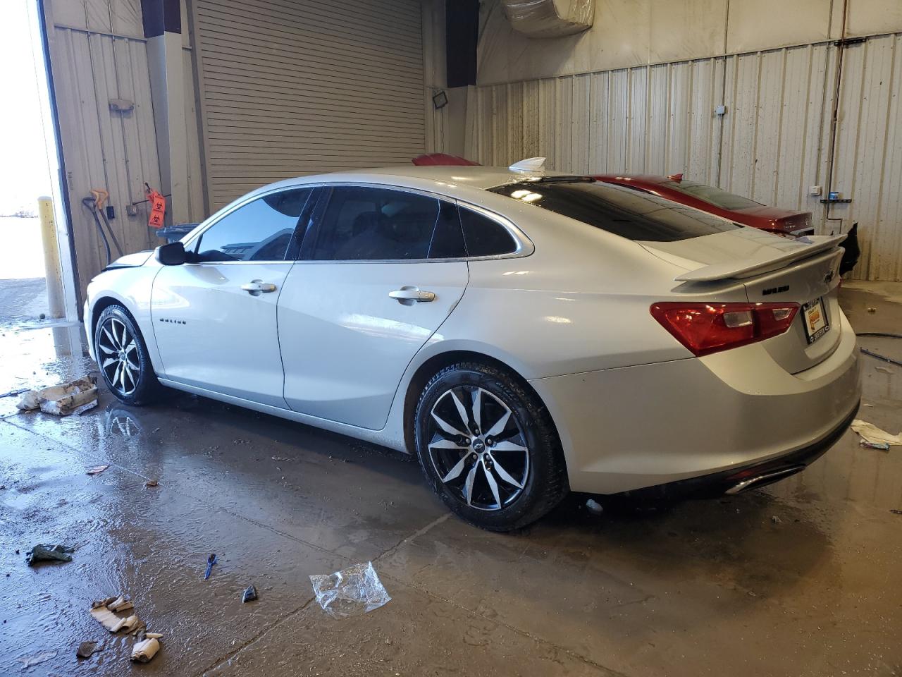 2020 Chevrolet Malibu - Image 2