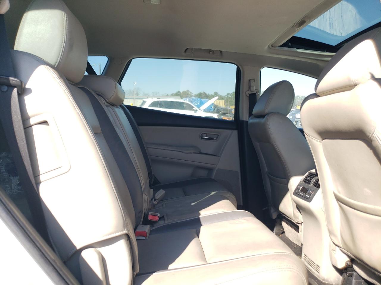 2012 Mazda CX-9 - Image 11