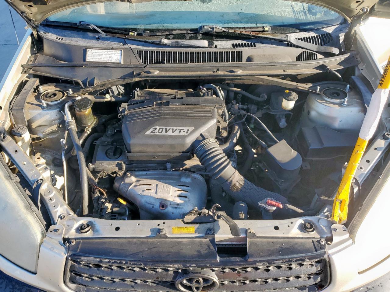 2001 Toyota RAV 4 - Image 12