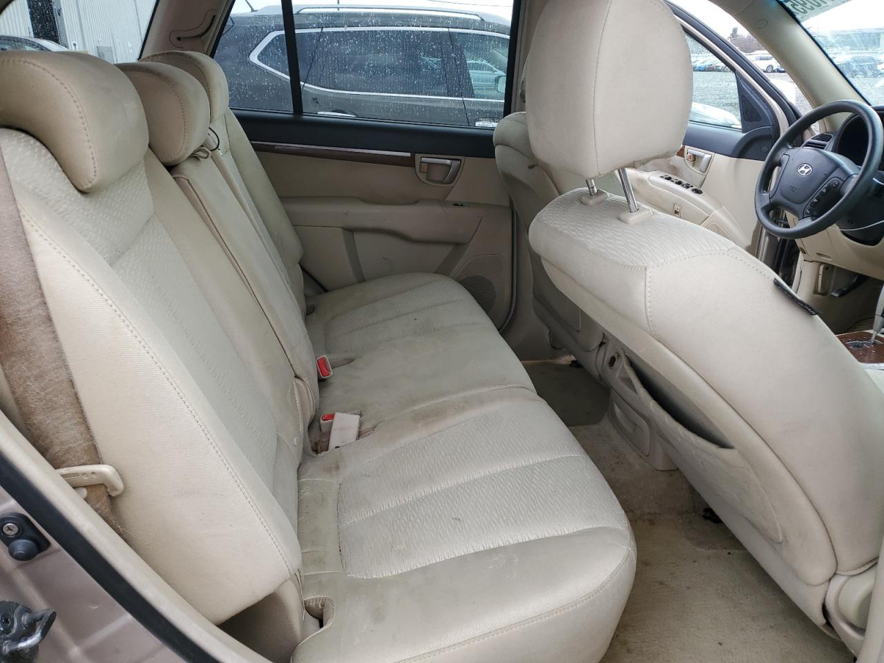 2007 Hyundai Santa Fe - Image 11