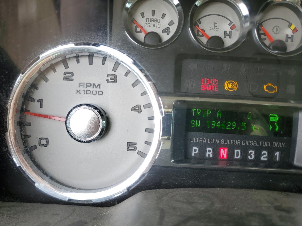 2008 Ford F450 - Image 9