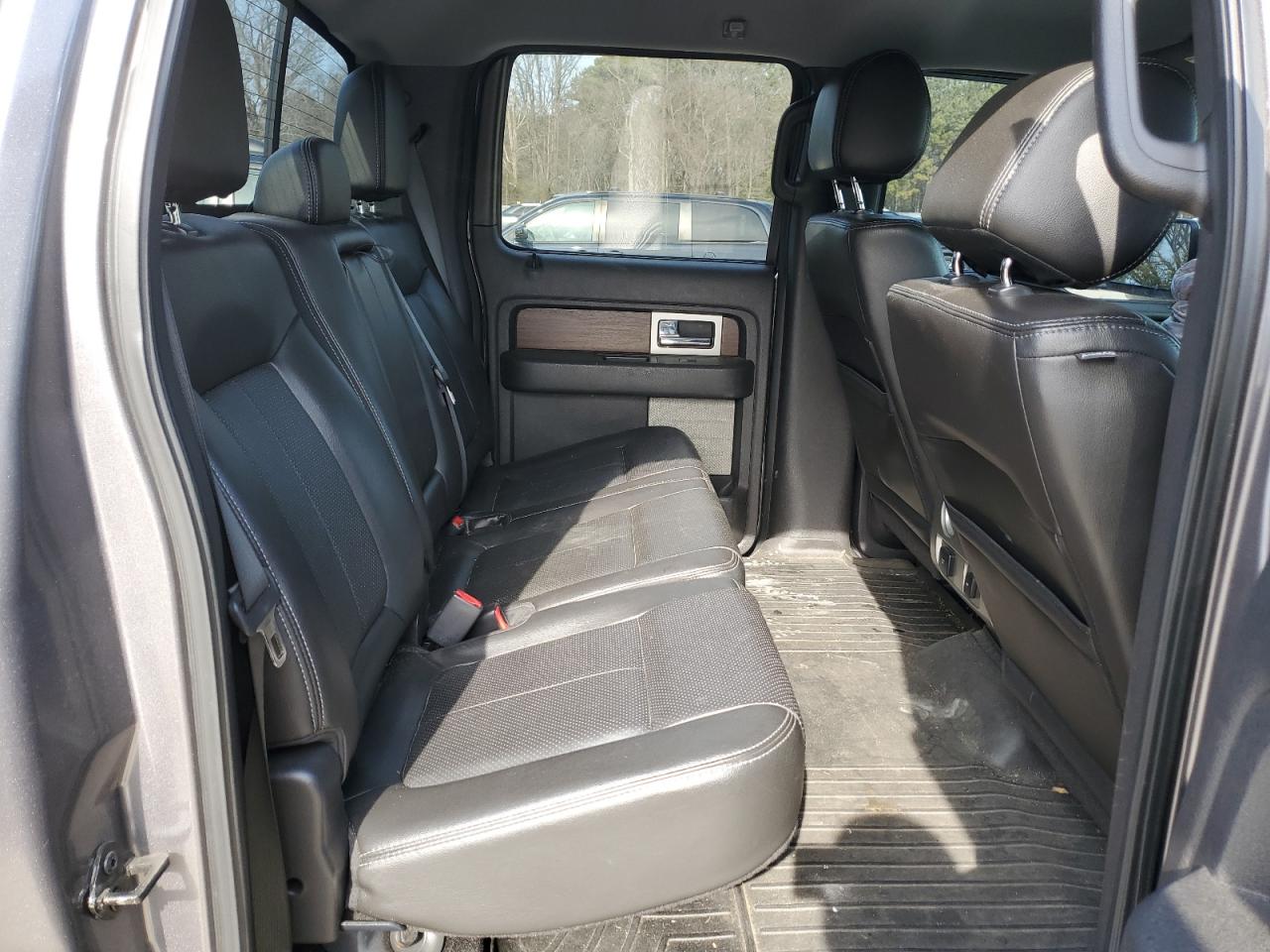 2013 Ford F-150 - Image 10