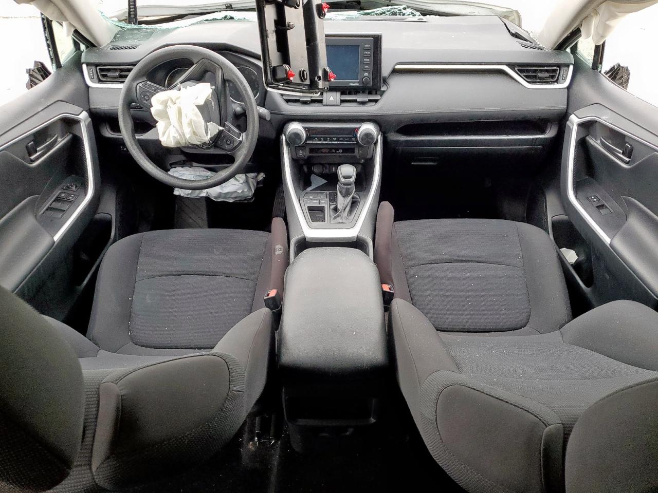 2021 Toyota RAV 4 - Image 8
