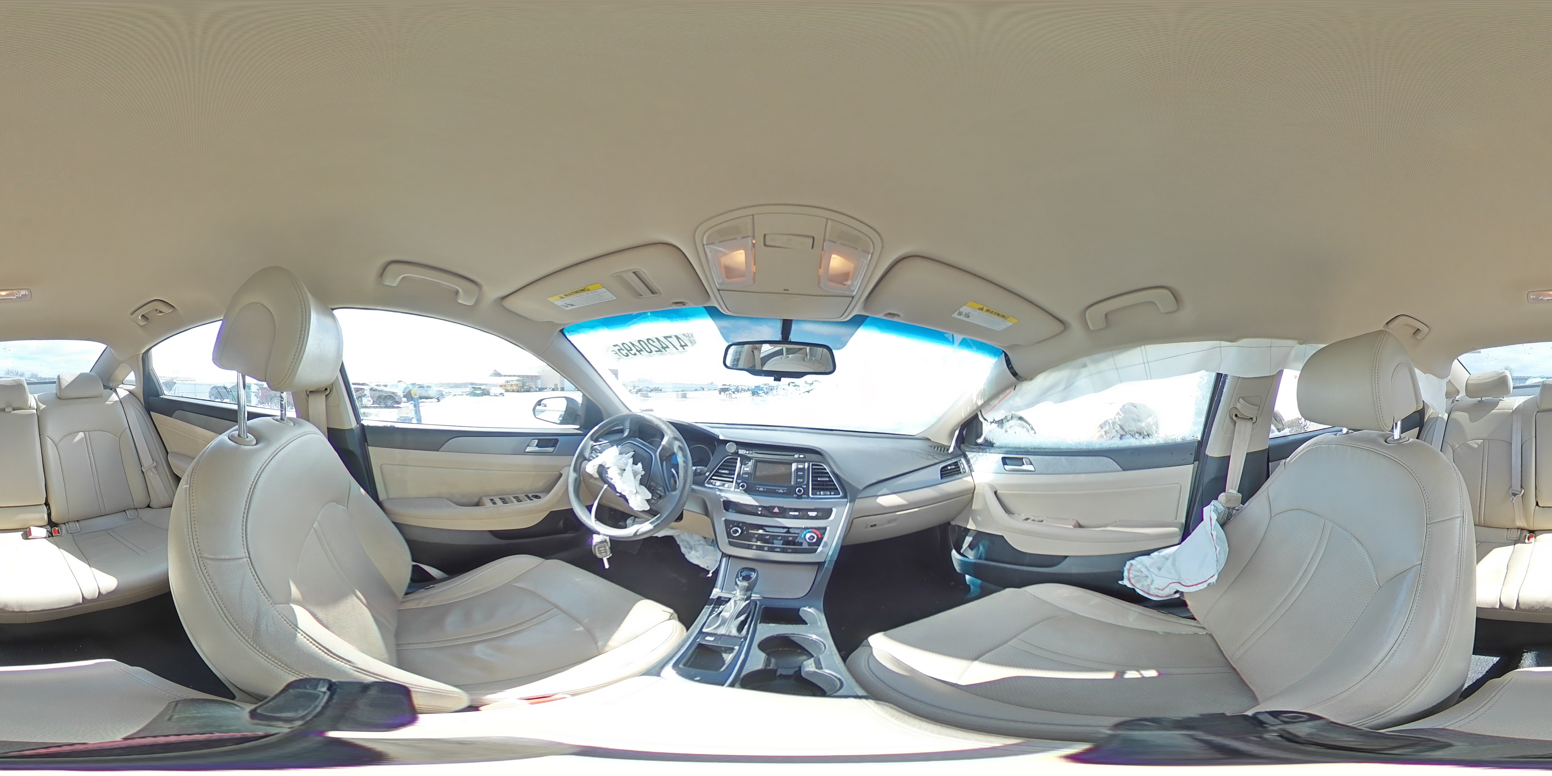 2015 Hyundai Sonata - Image 13