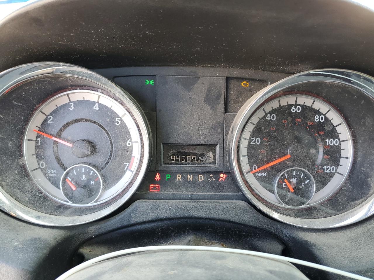 2019 Dodge Caravan - Image 9