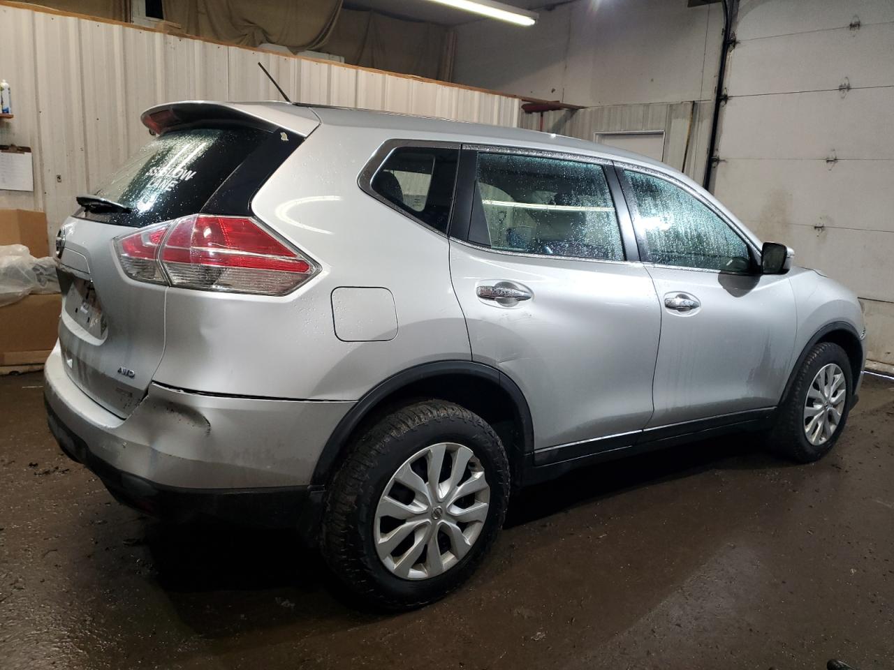 2014 Nissan Rogue - Image 3
